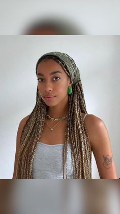 Amaka Hamelijnck Braids, Different Color Braids, Colorful Box Braids, Box Braids Color, Amaka Hamelijnck, Box Braids Hairstyles For Black Women, Pelo Afro