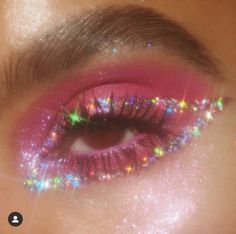 Pink Glitter Makeup, Coachella Makeup, Pink Pony Club, Makeup Glitter, Face Art Makeup, Pony Club