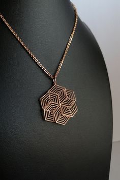 Hexagon necklace, sacred geometry. Geometric pendant, geometric necklace, spiritual jewel. Pink plated Bronze pendant, handmade. For those who love minimalist and geometric design. Excellent quality finish. Limited edition. ❥ Dimensions 26.80 mm x 26.80 mm ❥ Pendant production time The pendant is ready to be shipped. ❥ Shipping Information Each item is contained in an elegant black gift box, perfect for storing your jewelry while not wearing it. Each jewel will be packed very safely in ultra-lig Trendy Geometric Jewelry, Cheap Trendy Geometric Jewelry, Luxury Minimalist Octagon Jewelry, Geometric Jewelry Set, Geometric Jewellery, Cheap Geometric Metal Jewelry, Cheap Geometric Jewelry For Women, Cheap Geometric Women's Jewelry, Luxury Hexagon Necklace For Formal Occasions