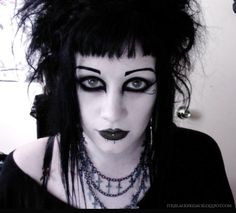 It's Black Friday on tumblr Its Black Friday Goth, Pretty Goth Girl, Alternative Women, Goth Subculture, Gothic Hairstyles, Alternative Makeup, Goth Women, Black Goth, Goth Beauty