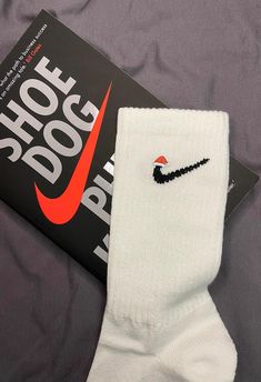 FREE SHIPPING TO EVERYWERE LIMITED SALE Original Nike socks with special christmas theme. You'll be receiving 1 pair of socks with both sides printed.  If you need a special size, please feel free to contact me at anytime. Delivery time will be 1-7 business days (but usually it ships within 1-3 business days.) Nike Socks Embroidery, Sock Embroidery, Nike Christmas, Socks Embroidery, Embroidery Men, Socks Nike, Socks Christmas, Nike Socks, Christmas Socks