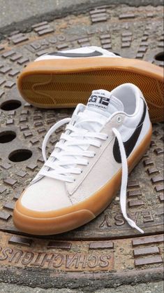 Nike Sb Blazer Low, Nike Sb Shoes, Nike Sb Blazer, Mens Casual Outfits Summer, Blazer Low, Blazer Mid, Retro Sneakers