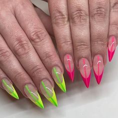 Bright Stiletto Nails, Neon Nails Ideas, Neon Gel Nails, Neon Pink Nails Art, Nails Galaxy, Color French Manicure, Nail Desi, Neon Green Nails