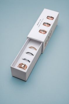 Have you always wished for jewelry  you could create multiple looks with? BERING's Starter Sets are perfect for you! The Starter Sets contain one outer ring and a selection of inner rings that you can change for individual combinations with our unique twist & change system.  This jewelry collection features a combination of high quality materials such as high-tech ceramic, SWAROVSKI ELEMENTS, stainless steel and Milanese mesh. Bering Ring, Ceramic Ring, Watches Unique, Stainless Steel Ring, Limassol, Ring Fit, Ring Size Guide, Stainless Steel Rings, Steel Ring