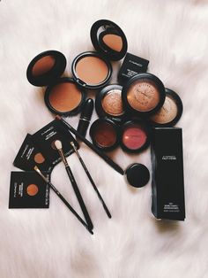 Makeup Mac