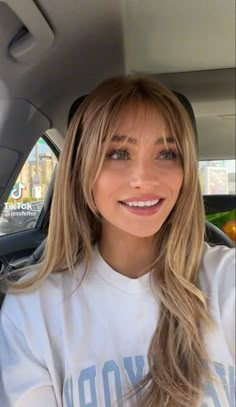 Blonde Hair With Bangs, Cute Hairstyle, Bangs With Medium Hair, Hairstyles For Layered Hair, Blonde Hair Inspiration, Haircuts Straight Hair, Long Hair With Bangs, Haircuts For Long Hair, Cut My Hair