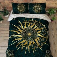 Its time to decorate and enhance your bedroom, especially this season. If you are looking for a softness and lightweight quilt set, this Sun And Moon Mandala Quilt Bedding Set BNN258QS is perfect for you. Our quilt bedding set or bedspread coverlet set is made from high quality of 100% polycotton quilt with a cotton/poly blend filling for soft, comfortable and breathable feeling when you touch or use it. It is stand out with the unique and creative design; Resistant to pilling and snagging. Avai Mandala Quilt, King Size Quilt Sets, Sun And Moon Mandala, Cotton Garments, Mandala Bedding, Moon Mandala, Bohemian Quilt, Queen Size Quilt, King Size Quilt