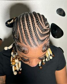 Braids How To Do Alicia Keys Braids, Short Alicia Keys Braids, Feed In Braids Cornrows With Beads, Short Braids And Beads, Short All Back With Beads, Short Alicia Keys Braids With Beads, Alyssa Keys Braids, Cornrows Braids For Black Women With Beads, Alicia Keys Braids Natural Hair