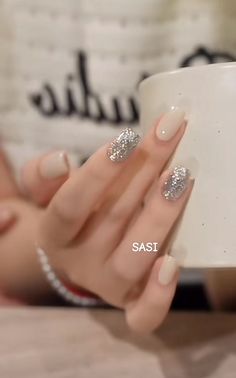 Short Gelish Nails, Trendy Nails Classy, Nude Nails French, Nails Design Long, French Nails Spring, Nails Design Winter, Design Long Nails, Class Nails, Female Nails