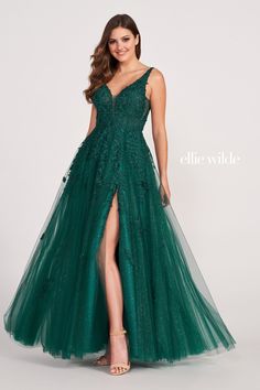 Has pockets? Check! Debs Dresses, Plus Size Sequin Dresses, Prom Inspo, Dress Colors, Formal Dresses With Sleeves, Corset Dress Prom, Ellie Wilde, Prom Ball Gown, Long Sleeve Prom