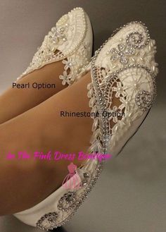 white wedding shoes with lace and pearls