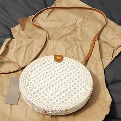 Delightful & Fun Purse With Outer Shell Woven With Bamboo And Wicker. Leather Strap. Lightweight And Great With Sundresses And Sandals. White Feminine Bags For Summer, Feminine White Bag For Summer, Feminine White Bags For Summer, Feminine White Summer Bag, Chic Bags For Summer Outings, Fringe Crossbody Purse, Fringe Crossbody Bag, Bucket Purse, Summer Handbags