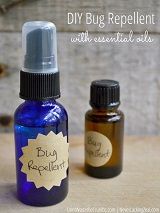 Homemade Bug Repellent Homemade Bug Spray Recipe, Essential Oil Bug Repellent, Homemade Bug Repellent, Diy Bug Repellent, Homemade Bug Spray, Bug Spray Recipe, Homemade Mouthwash, Bug Repellent, Bug Spray