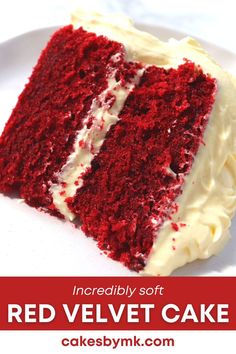 Slice of a very soft red velvet cake Cold Cake Recipes, Southern Red Velvet Cake, Cake Varieties, Bolo Red Velvet