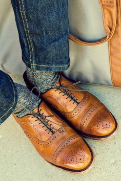 Tan Brogues, Woolen Socks, English Gentleman, Grey Socks, Socks Shoes, Brown Shoes, Leather Denim, Free Shoes