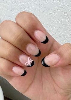 vanilla girl, clean girl, clean girl inspo, vanilla girl inspo, aesthetic, aesthetic clean girl, aesthetic vanilla girl, coconut girl, moodboards, summer, summer inspo, summer outfits, summer aesthetic, beach, sunset aesthetic, nail, nails, nail inspo, summer nails, fall nails, preppy nails, nail inspo cute, aesthetic nail inspo... Teen Nails, Cute Simple Nails, Nagel Tips, Summery Nails, Girly Acrylic Nails, Cute Gel Nails, Soft Nails, Short Acrylic Nails Designs, Dream Nails