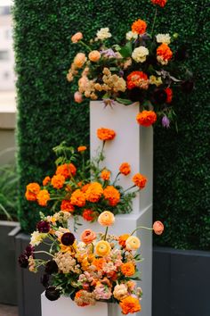 orange-bouquets Fall Wedding Table Ideas, Grass Centerpiece, Wedding Table Ideas, Fall Wedding Tables, Creative Centerpieces, Fall Wedding Centerpieces, Rustic Fall Wedding, Center Of Attention, Wedding Albums