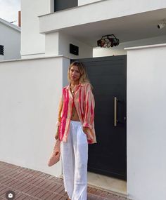 Italy Outfits Women, Summer Travel Aesthetic, Spain Outfit, Cute Summer Fits, Holiday Outfits Summer, Perfect Cute, Europe Outfits, Italy Outfits, Chic Dresses