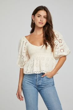 Dolce Top WOMENS chaserbrand Cute Tops For School Blouses, Sweetheart Neckline Tops, Pretty Tops With Jeans, Midsize Crop Top Outfit, Cute Blouse Outfits, Women’s Tops, Jeans And Blouse Outfit, Cute Spring Outfits Aesthetic, Jeans And Top Outfit