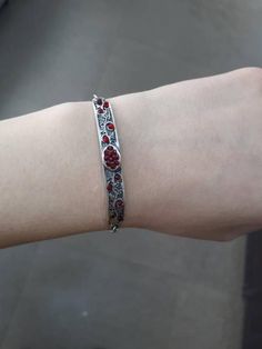 Bracelet Armenian Handcrafted Sterling Silver Garnet bracelet SYMBOLS of Armenia Grapes and Pomegran Ephemeral Tattoo, Bracelets Ideas, Garnet Bracelet, Mia 3, Dope Jewelry, Jewelry Lookbook, Funky Jewelry, Bracelet Argent, Gull