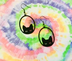 ✨black cat hoop earrings️ Trick Or Treat Costume, Kitten Earrings, Black Cat Earrings, Cute Black Cats, Bird Pendant, Cute Keychain, Black Cat Halloween, Cat Earrings, Fringe Earrings