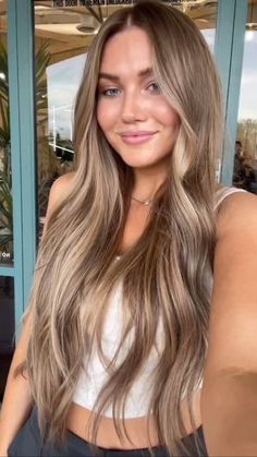 Pecan Sandie, Brown Hair Inspo, Brunette Hair With Highlights, Dirty Blonde Hair, Brown Hair Balayage, Dark Blonde Hair, Blonde Hair Inspiration, Brown Blonde Hair, Long Blonde