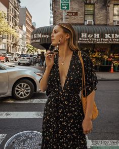 @KendraAlexandra on Instagram Charlotte Bridgeman, Spring Maxi Dress, Easy Style, New York Style, Style Outfits, Elegant Outfit, Fashion Killa, Moda Fashion, Spring Summer Fashion