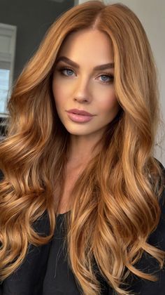 👱 Showcase the Beautiful Hair Blending fall hair colors copper blonde | Fashion-Forward 💁‍♀️💖 Reddish Brown And Blonde Hair, Blonde To Red Transformation, Blond Copper Hair, Light Reddish Brown Hair, Blondish Red Hair, Strawberry Brunette Hair, Dirty Strawberry Blonde Hair, Amber Hair Color, Gray Highlights Brown Hair