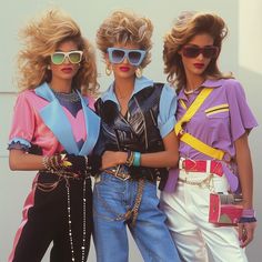 Année 80 Aesthetic, Outfit Annee 80, 80s Womens Fashion 1980s, 80s Girl Outfits, 80s Outfits Women 1980s, 1980 Outfit, 1980 Clothing, Eighties Aesthetic