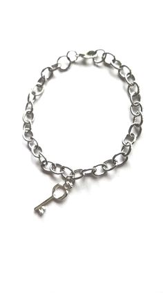 "This is a inspired by the popular Webtoon and Korean drama \"True Beauty\" Suho Lee, Seojun Han, and Seyeon Yoon bracelets with key charms symbolizing their true bonds of friendship. Material: Stainless Steel chain link bracelet, which does not rust or change color. Size: chain length 19cm (7.41\"), rings thickness 1.86mm (0.073\") The item is available with lobster clasp or OT toggle clasps." Popular Webtoon, Seojun Han, True Beauty Kdrama, Key Bracelet, Key Charms, Peace Illustration, Star Chain, Heart Charm Bracelet, Steel Chain