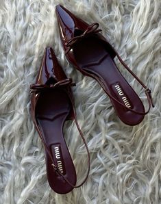 Shoes Summer 2024, Everyday Heels, Miu Miu Heels, Classy Heels, Pretty Heels, Smink Inspiration