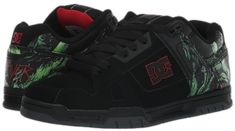 Shoes To Get For School 2024, Green Dc Shoes, Green And Black Clothes, Shoe Inspo Sneakers, Dc Clothes, New Rock Shoes, Y2k Sneakers, Dc Sneakers, 2000s Shoes