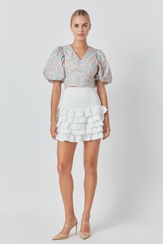 ENDLESS ROSE - Floral Puff Sleeve Cropped Top - TOPS available at Objectrare Short Balloon Sleeves, Short Summer Skirts, Puff Sleeve Crop Top, Knit Bottom, Tweed Dress, Blazer And Shorts, Summer Skirts, Heat Styling Products, Romper With Skirt