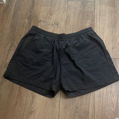 Zella Black Athletic Shorts Lots Of Secure Zippers Like New - Never Worn Hike Shorts Women’s Shorts Black, Black Athletic Shorts, Shorts Women, Athletic Shorts, Like New, Womens Shorts, Women Shopping, Color