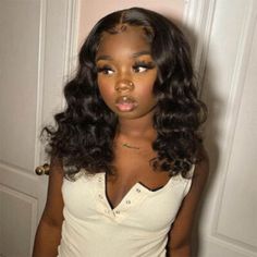 Short Natural Lace Front Wigs, Short Wavy Sew In, Loose Deep Wave Wig Black Women, Medium Length Wig Hairstyles, Shoulder Length Lace Front Wigs, Loose Deep Wave Bob, Wavy Weave Hairstyles, Deep Wave Bob, Short Wavy Wigs