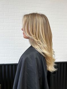 Blonde Layered Hair, Layered Haircuts For Medium Hair, Hairstyles For Layered Hair, Trendy Hairstyle, Hair 2024, Blowout Hair