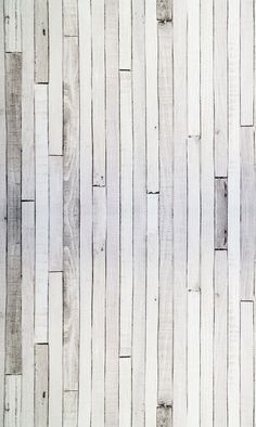 an image of white wood flooring that looks like it is made out of boards