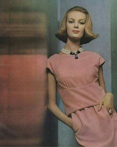 Sweet Charity, Vestidos Retro, Vintage Mannequin, Dior Collection, Christian Dior Haute Couture, 1960s Mod, Uma Thurman