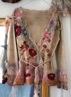 Moda Hippie, Old Sweater, Reworked Vintage, Altered Couture, Mode Boho