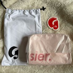 Exclusive Glossier Philadelphia Mini Beauty Bag Comes With Dust Bag And Sticker + Surprise Gift Glossier Philadelphia, Glossier Pink, Glossy Makeup, Holiday Beauty, Relatable Whispers, Surprise Gift, Purple Bags, Beauty Bag, Cosmetic Bags