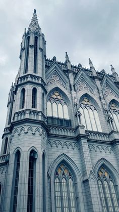 an ornate building with many windows on it