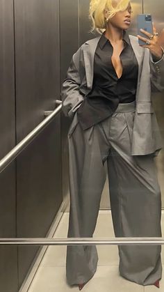 Business Casual Outfits For Work, Looks Black, Dinner Outfits, Business Casual Outfits, Lookbook Outfits, Office Outfits, Elegant Outfit, Retro Outfits, Types Of Fashion Styles