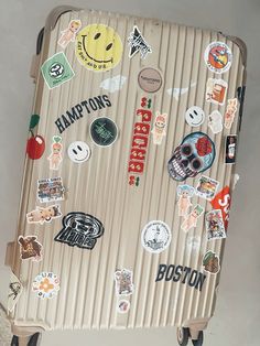 Suitcase With Stickers, Cool Stickers, Travel Goals, Aesthetic Stickers, Purses And Bags