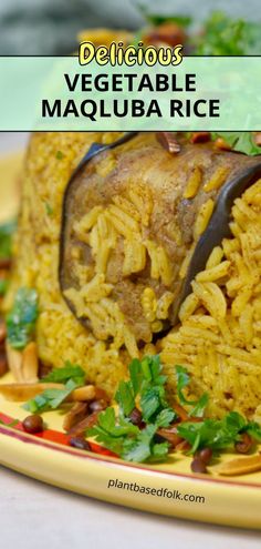 a plate of vegetable maqluba Makloubeh Recipe, Maqluba Recipe, Arabic Rice, Rice And Vegetables, Recipe Vegetarian, Rice Dish