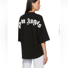 Palm Angels Black Classic Logo T-Shirt M New / Never Worn Angel Shirt, Outfit Oversize, Angel Outfit, Angels Logo, Angel Print, Black Crewneck, Classic Logo, Knit Crewneck, Palm Angels