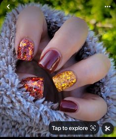 October Nails Fall Dip Powder, September Powder Dip Nails, Fall Nail Ideas With Glitter, Fall Dipping Powder Nails, Fall Nails 2023 Color Trends Dip, Fall Nails Ideas Dip Powder Short, Sns Dipping Powder Nails Fall 2023, Square Dip Nails Fall, Fall Nails Ideas Autumn Dip Powder