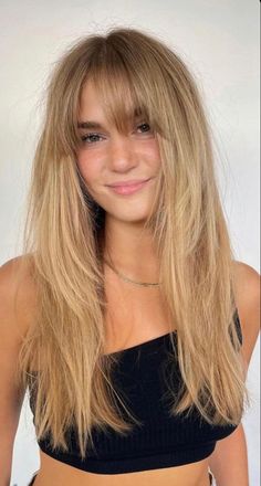 Blonde Bangs, Blonde Hair With Bangs, Sandy Blonde, Blonde Hair Inspiration, Layered Haircut, Haircuts Straight Hair, Long Hair With Bangs, Long Blonde, Long Layered Hair