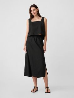 Cropped Linen-Blend Squareneck Top Linen Skirt Outfit, 2024 Clothes, Midi Slip Skirt, Skirt Crop, Crop Top Skirt, Slip Skirt, Linen Skirt, Black Linen, Spring 2024