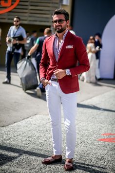 Худоба-пойдёт Burgundy Suit Men, Men Suit Fashion, Cheap Suits For Men, Best Casual Shirts, Suits Men Business, Elegante Casual