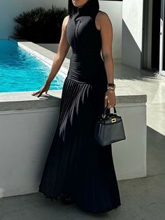 How To Fold Sleeves, Women Bodycon Dress, Leisure Fashion, High Neck Sleeveless, Solid Color Dress, Black Evening Dresses, Pleated Maxi Dress, Maxi Dress Evening, Evening Dresses Elegant